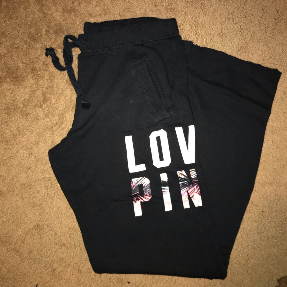 Vs pink boyfriend sweatpants